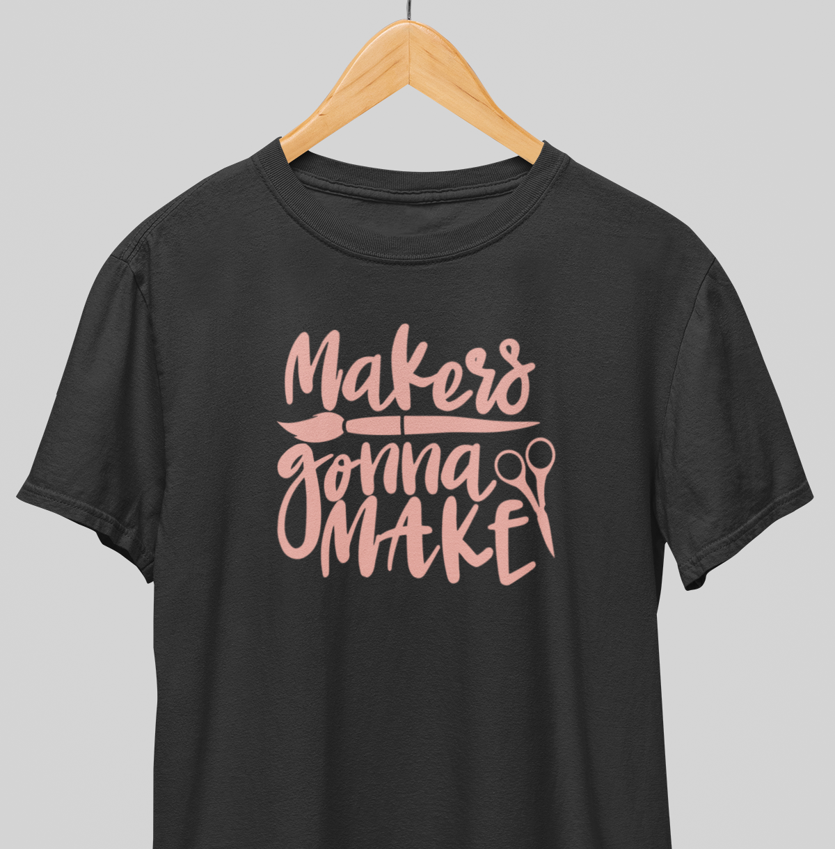 Makers : Artistic bend Tee