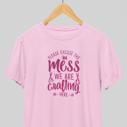 Excuse the mess : Happy Tee