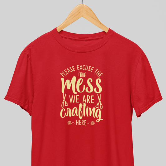 Excuse the mess : Happy Tee