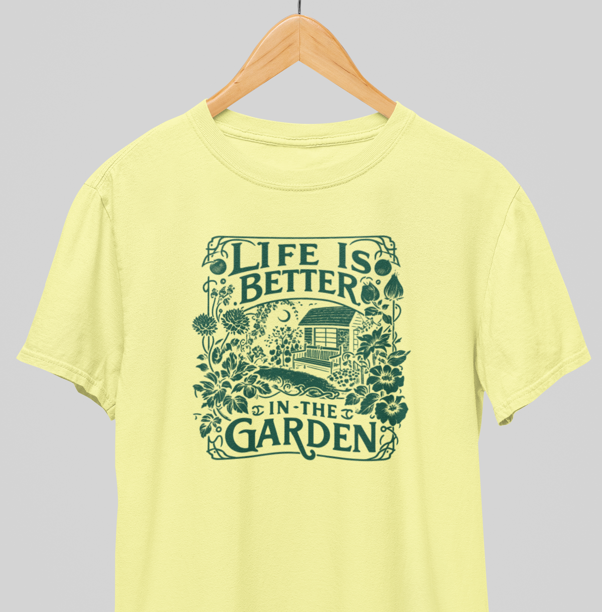 Garden : Garden Guru Tee