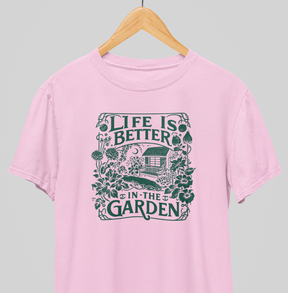 Garden : Garden Guru Tee